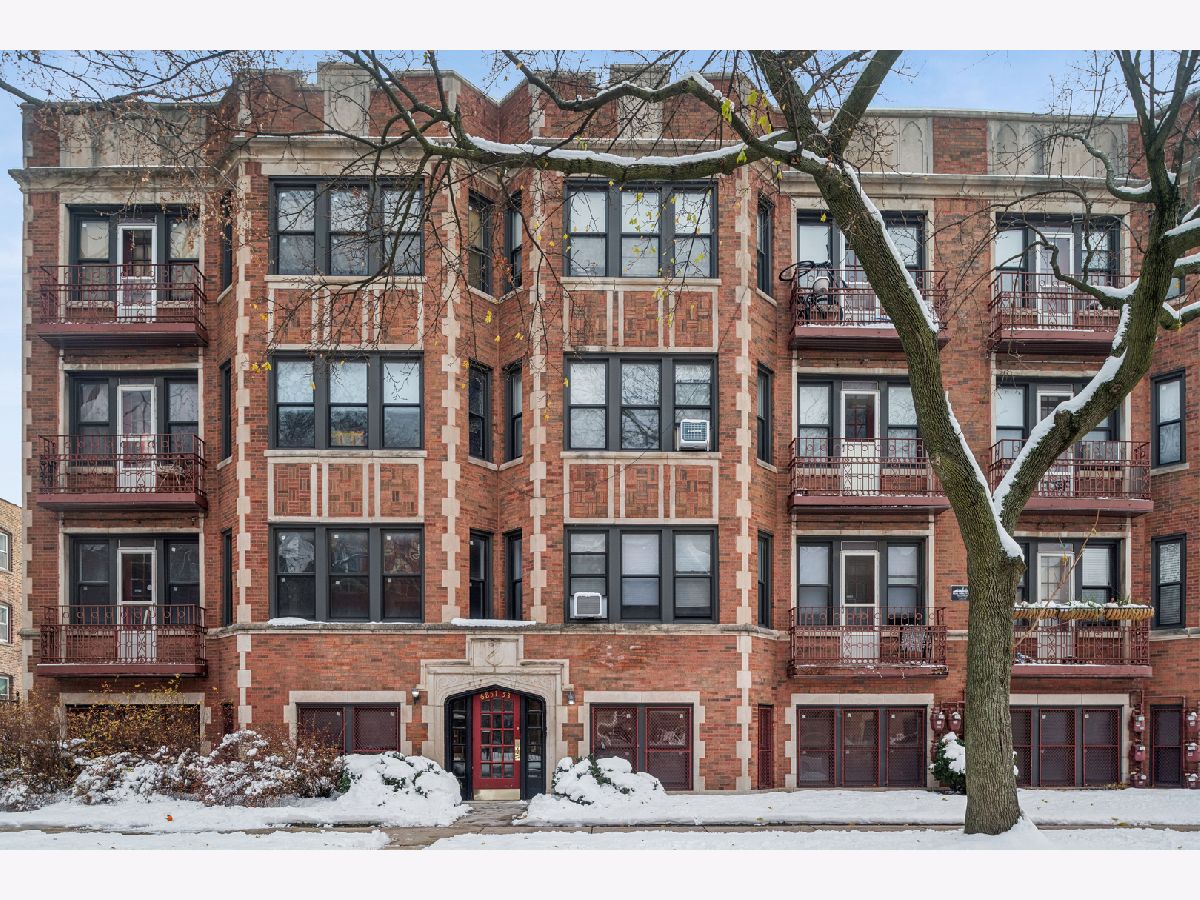  For Sale Chicago Illinois, 6851 Paxton Avenue