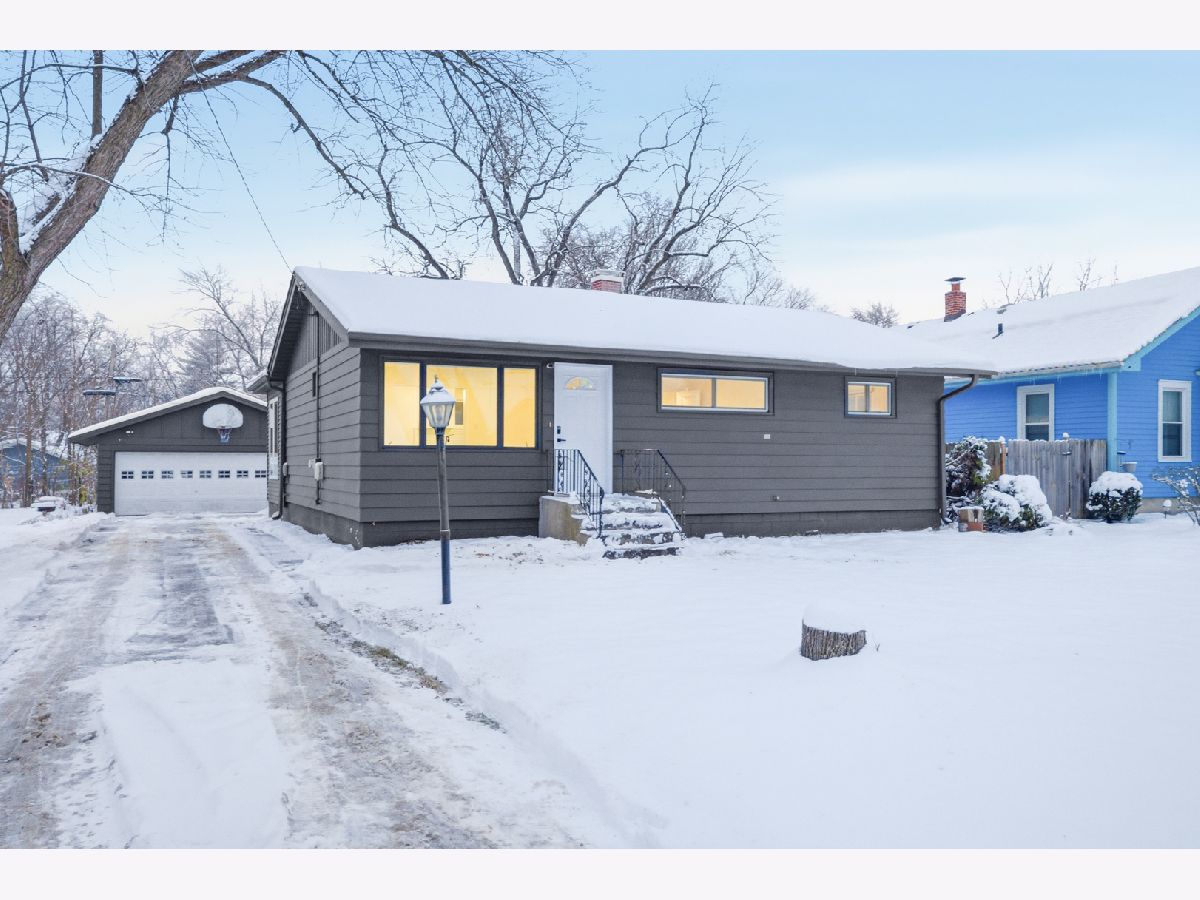  For Sale Aurora Illinois, 1054 Elliott Avenue