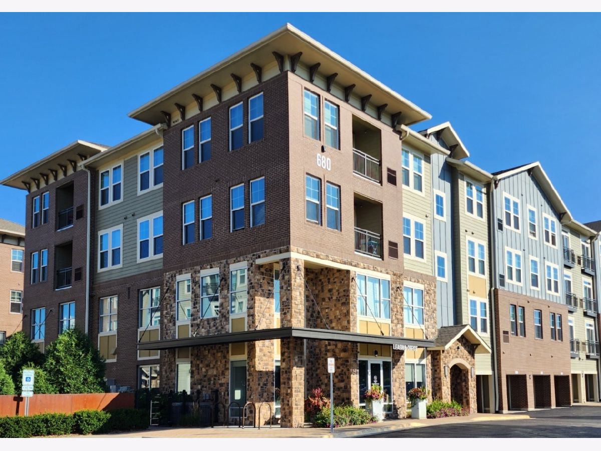  For Rent Schaumburg Illinois, 680 Algonquin