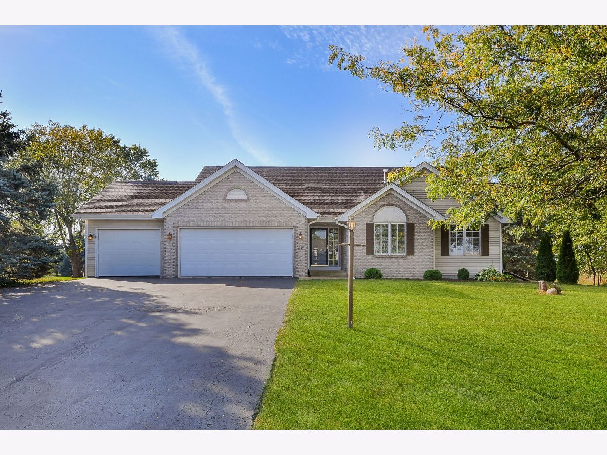  For Sale Belvidere Illinois, 2917 Prairie Road