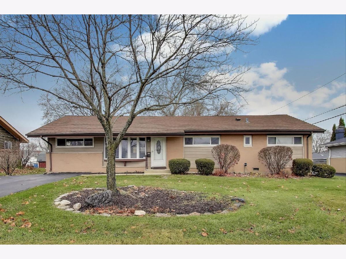  For Sale Hoffman Estates Illinois, 540 Newark Lane