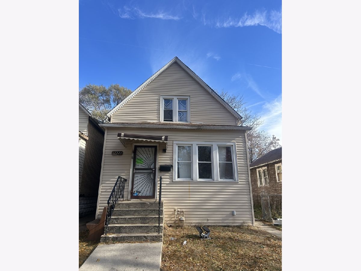  Sold Chicago Illinois, 12227 Lowe