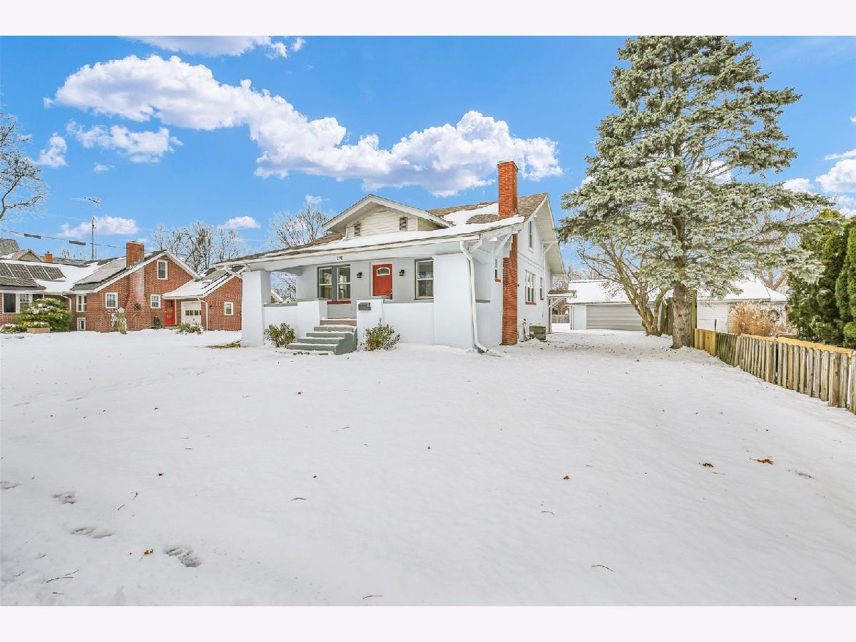  For Sale Tuscola Illinois, 210 Newkirk Street