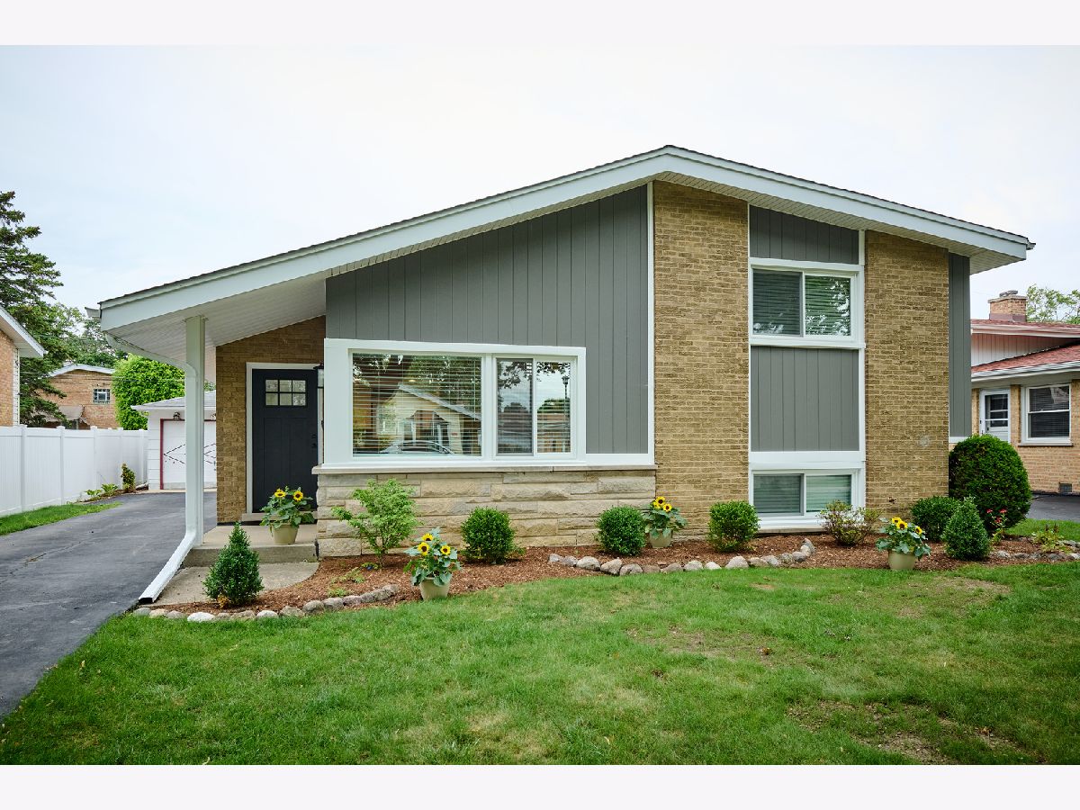  For Rent Morton Grove Illinois, 8926 Natoma