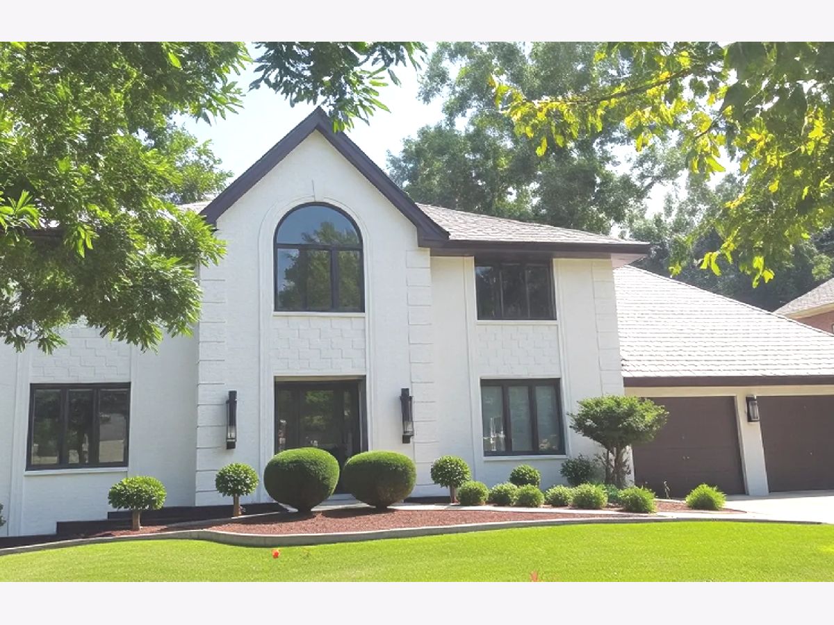  For Sale Darien Illinois, 2221 Donegal Drive