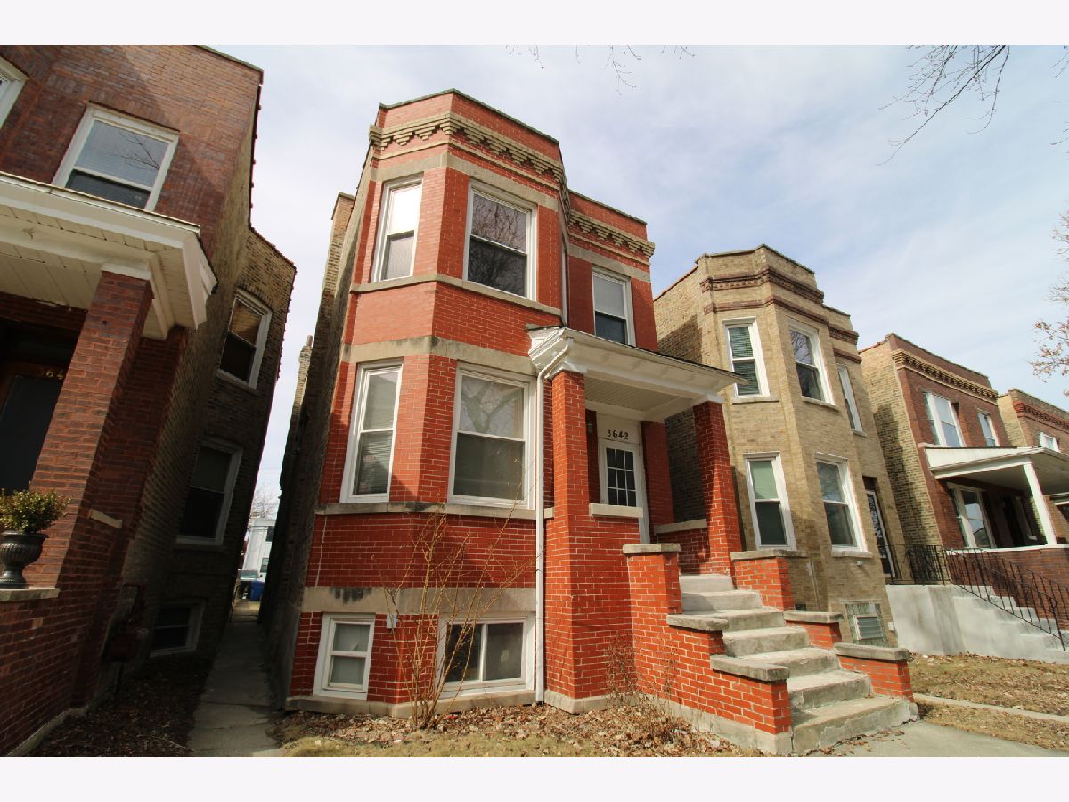  For Sale Chicago Illinois, 3642 Albany Avenue