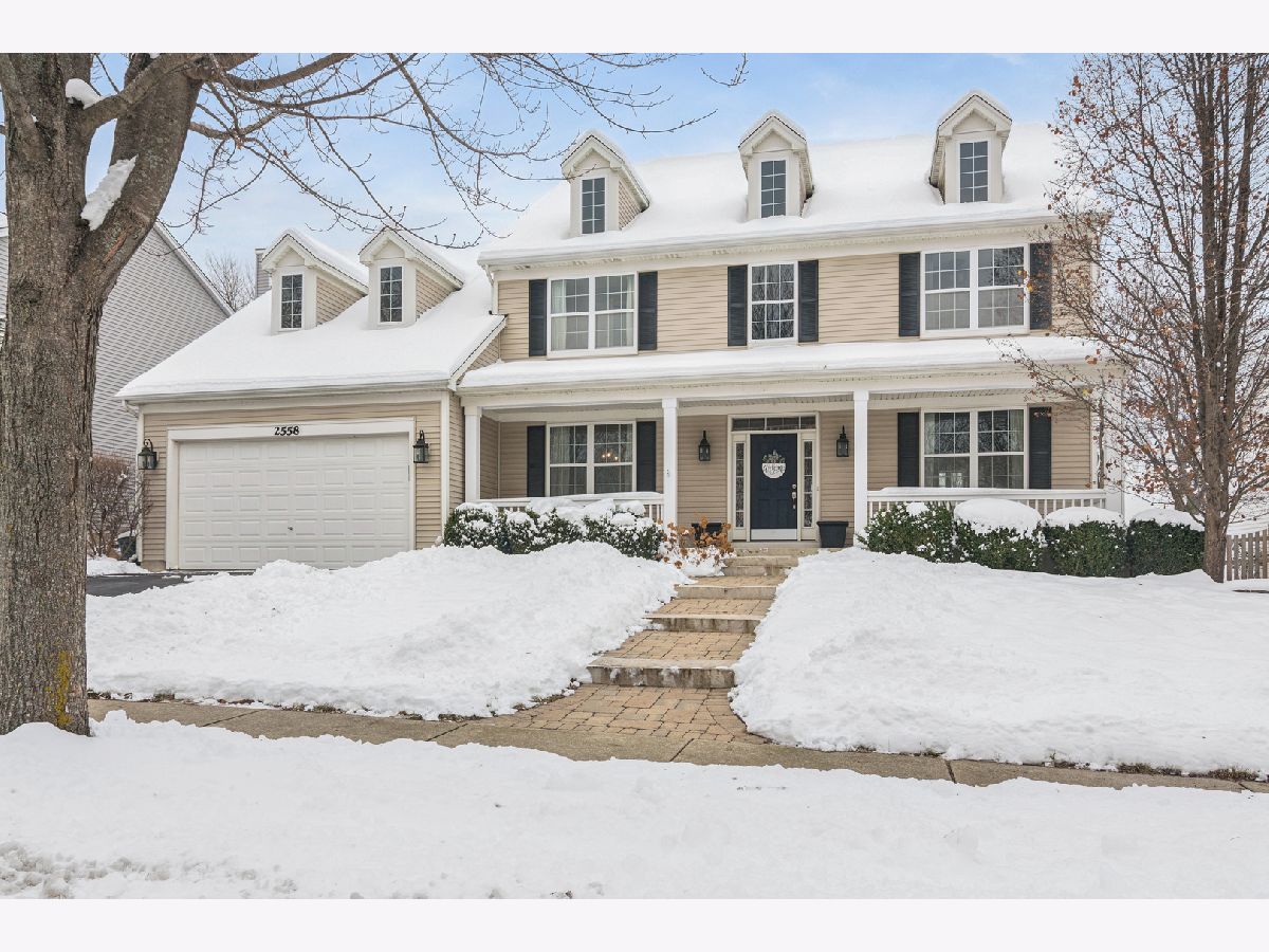 For Sale Wauconda Illinois, 2558 Savanna Drive
