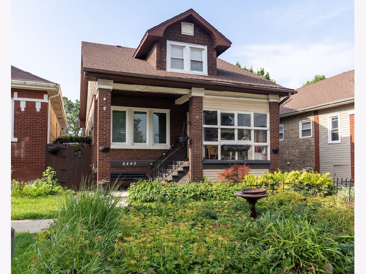  For Sale Berwyn Illinois, 6840 29th Place