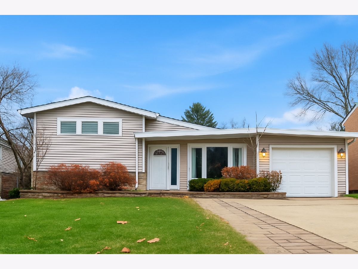  For Sale Lombard Illinois, 42 Taylor Road