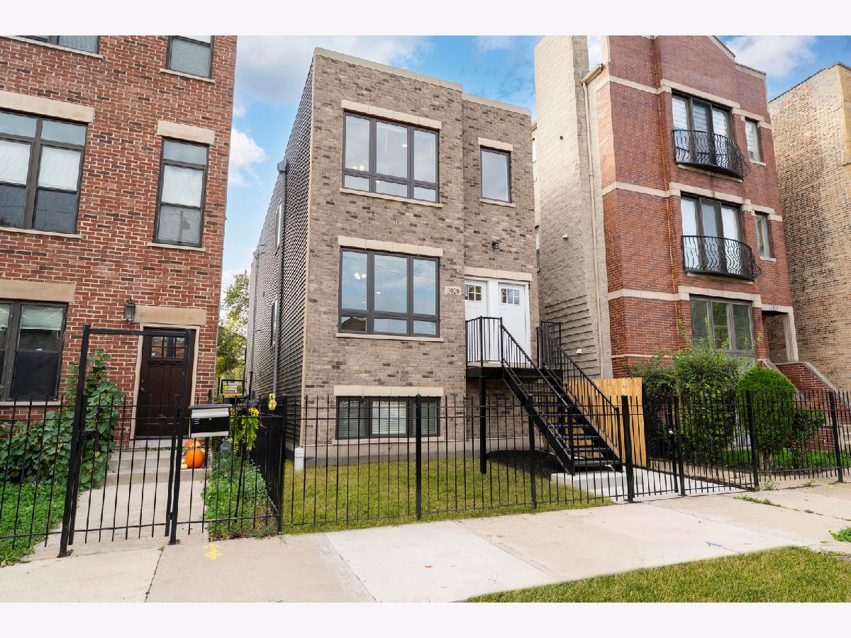  For Sale Chicago Illinois, 3029 Washington Boulevard