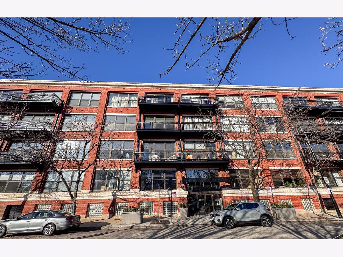  Rented Chicago Illinois, 1040 Adams