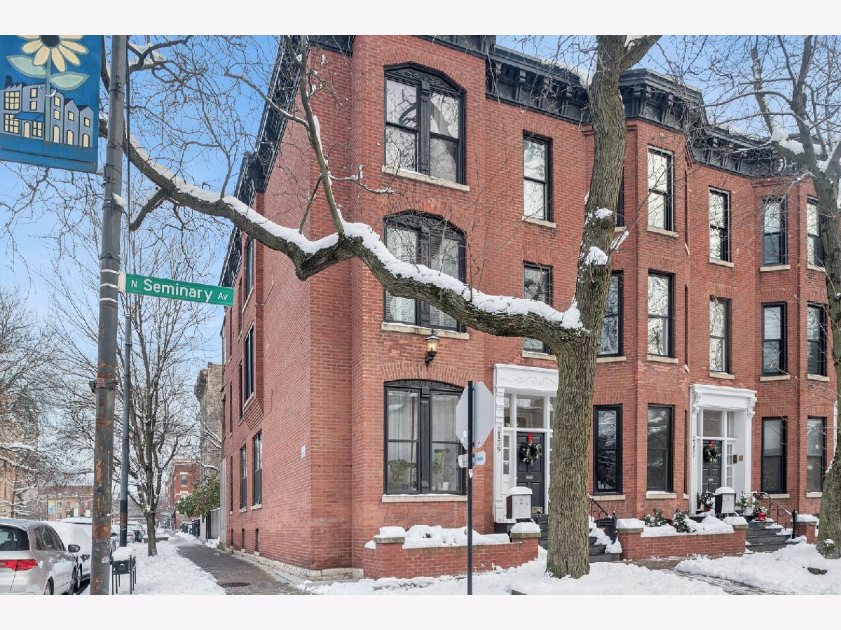  For Rent Chicago Illinois, 2159 Seminary