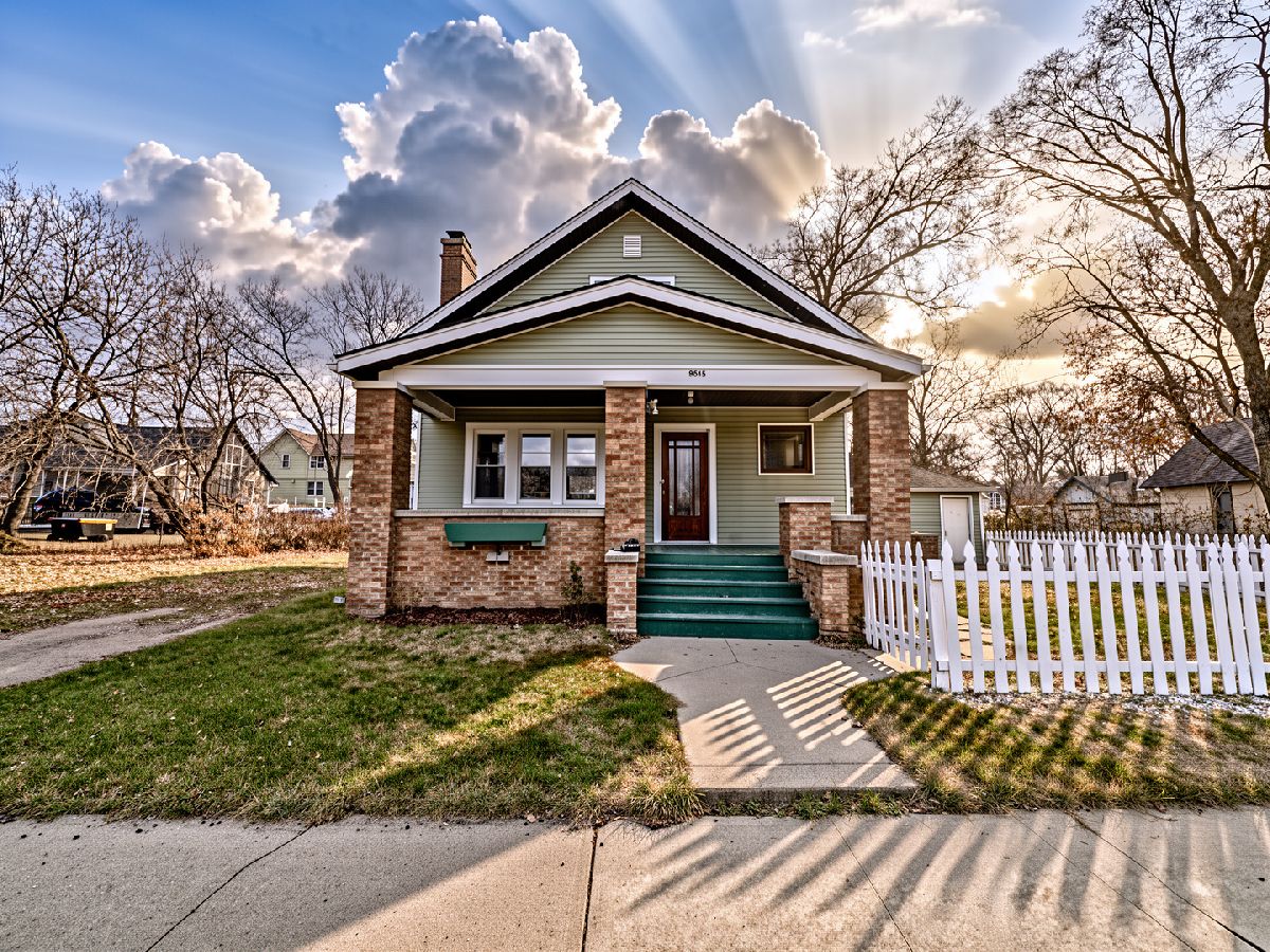  For Sale Rockford Illinois, 1318 6th Avenue