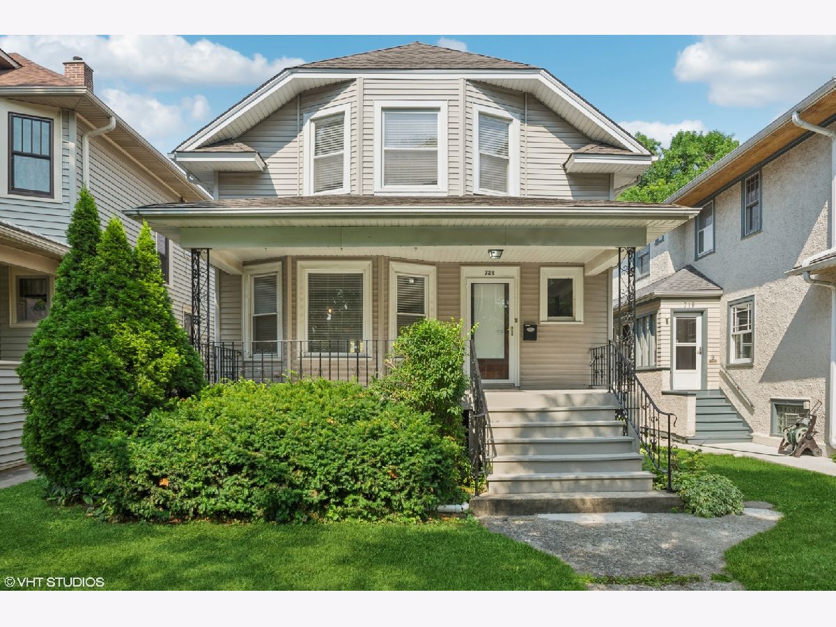  For Sale Oak Park Illinois, 721 Clarence Avenue