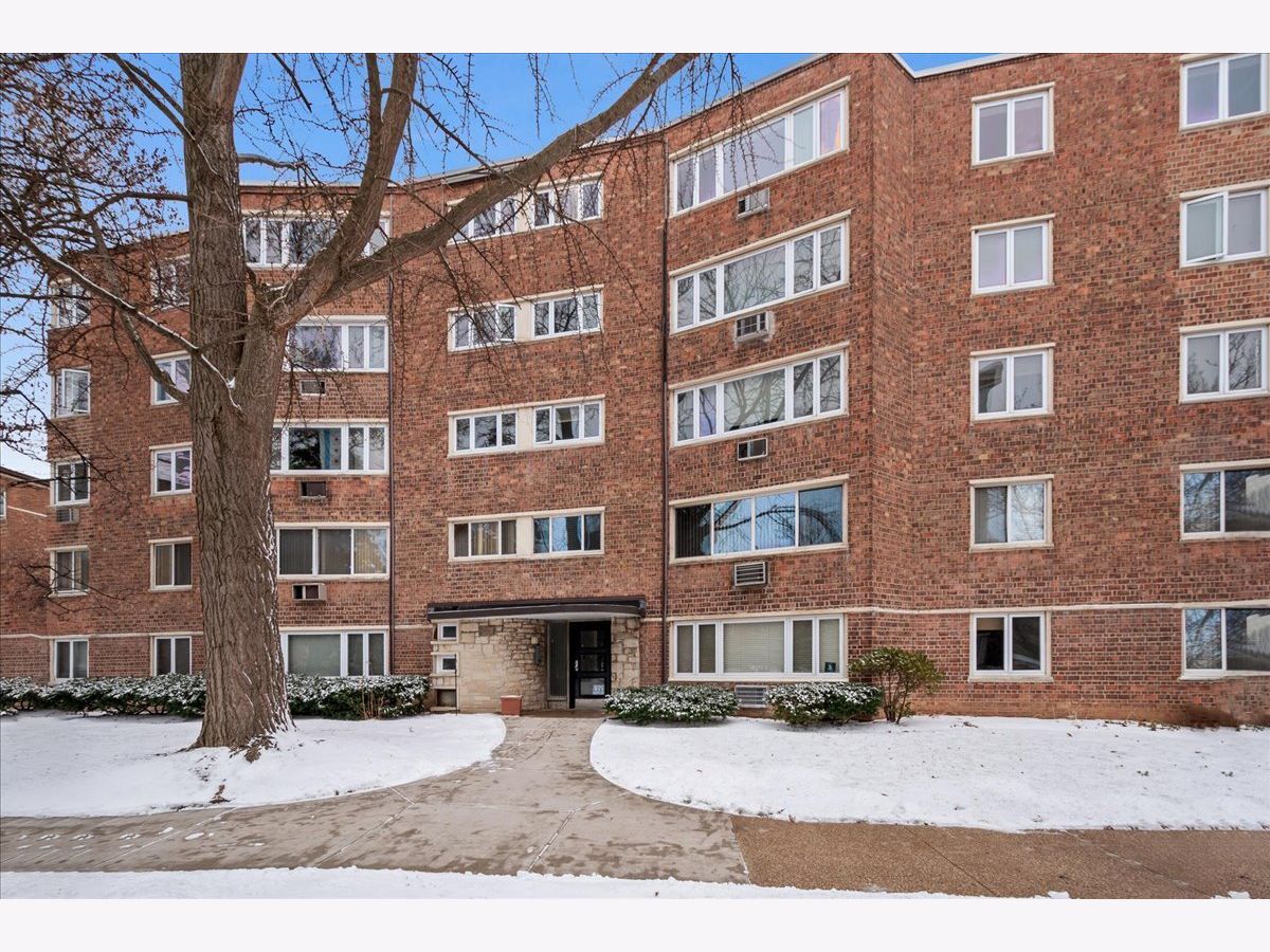  For Sale Chicago Illinois, 1940 Hood Avenue