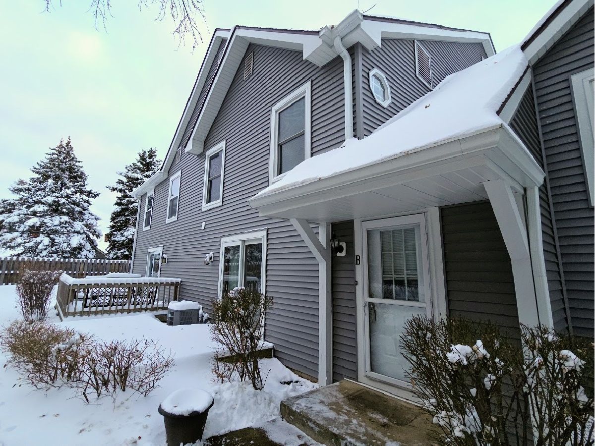  For Sale Lisle Illinois, 2732 Weeping Willow Road