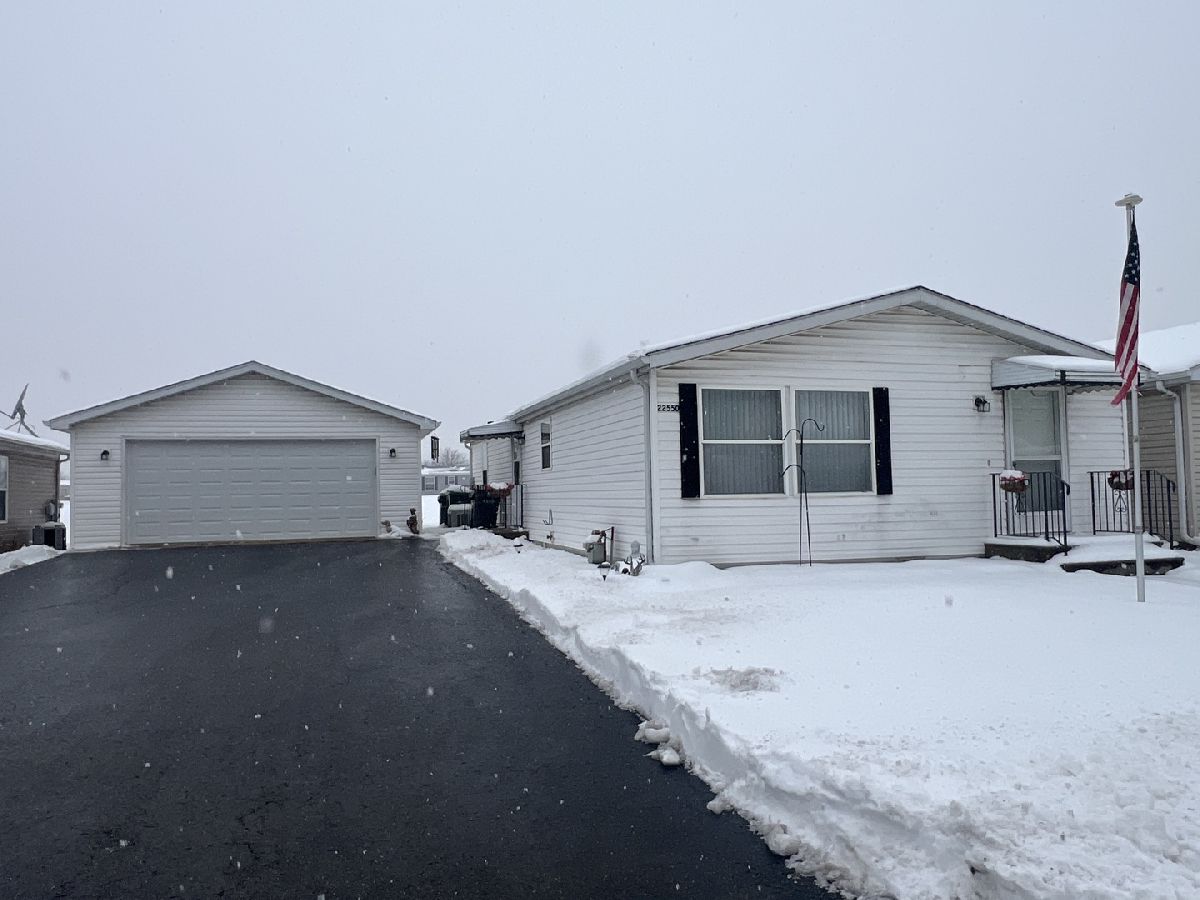  For Sale Channahon Illinois, 22550 Woodside Drive