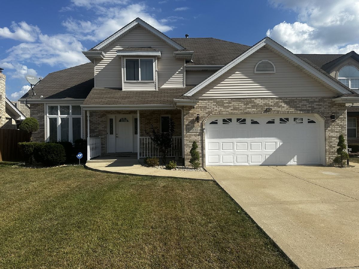  Sold Hickory Hills Illinois, 9003 Milford