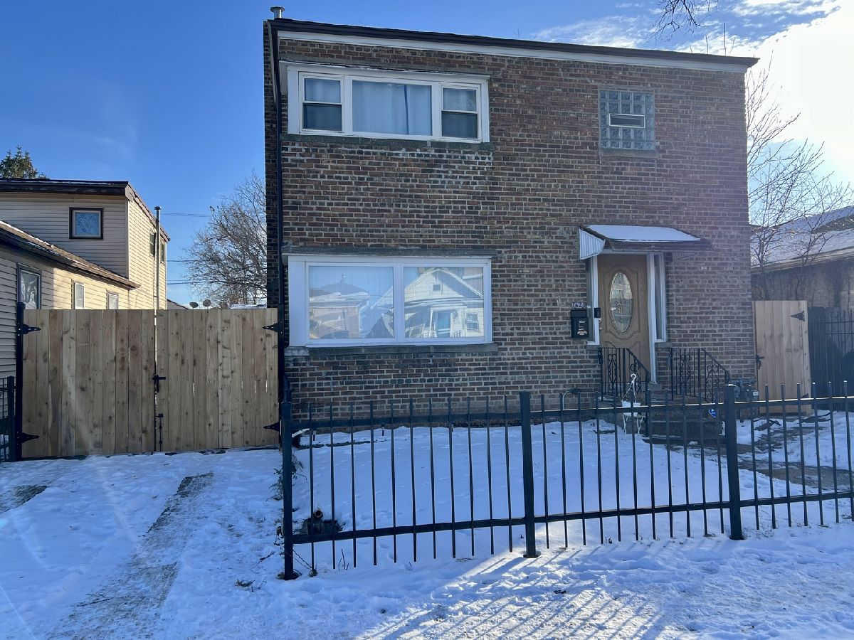  For Sale Summit Illinois, 7421 64th Street