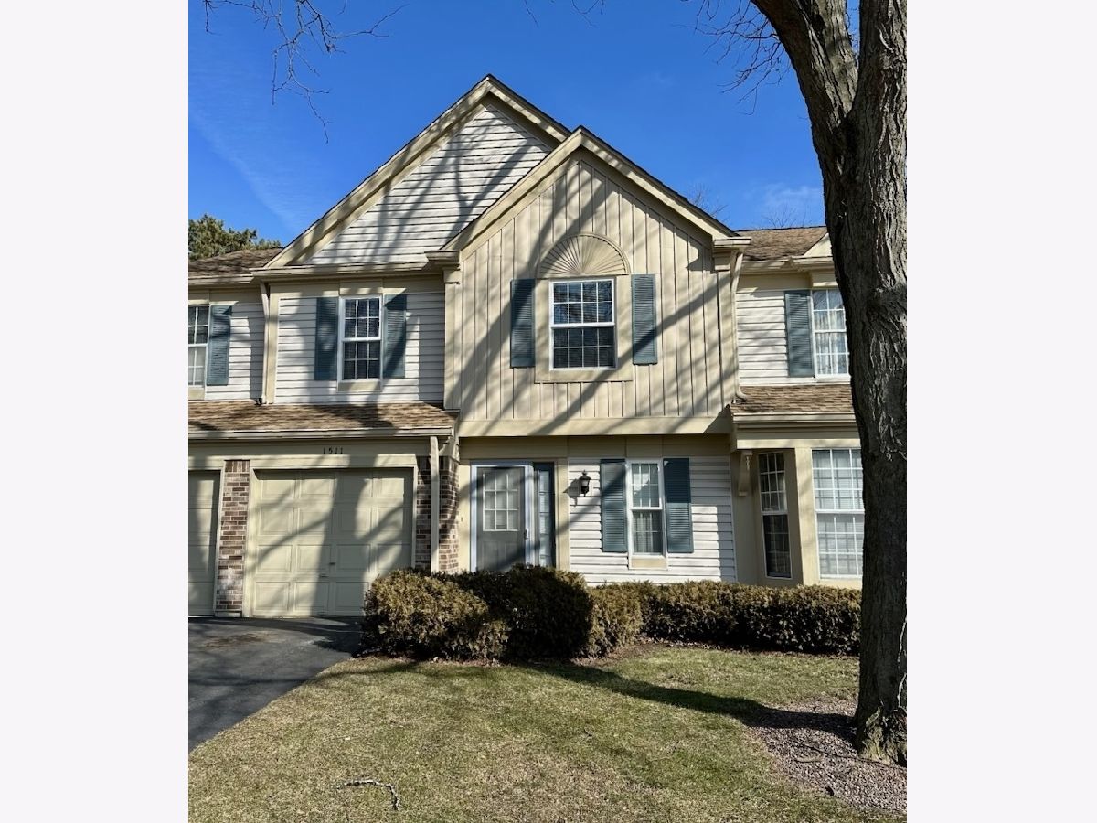  For Rent Westmont Illinois, 1511 Crab Tree