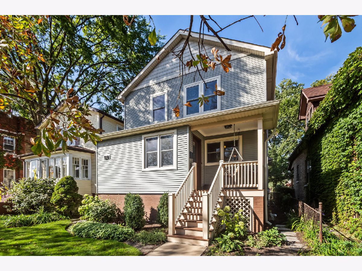  For Sale Evanston Illinois, 1216 Darrow Avenue