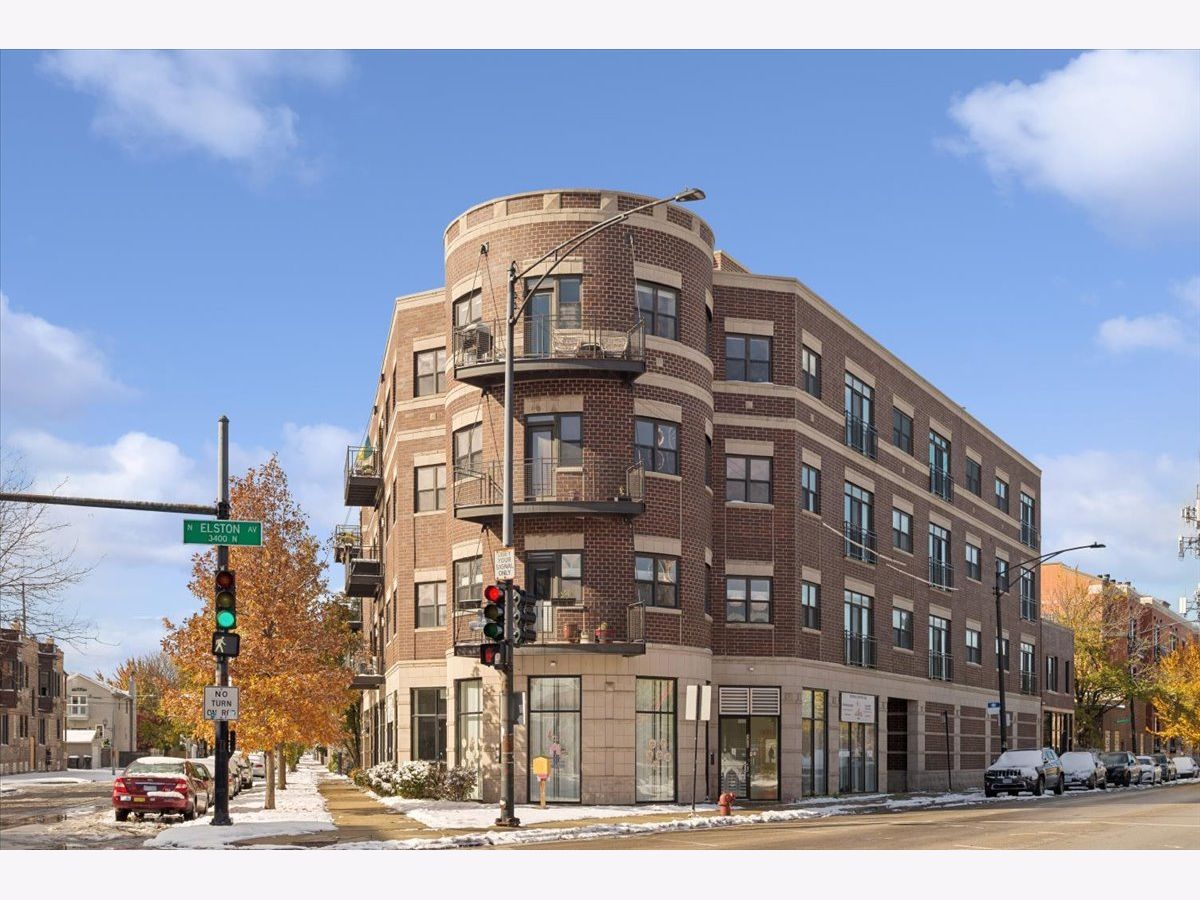  Sold Chicago Illinois, 3028 Roscoe