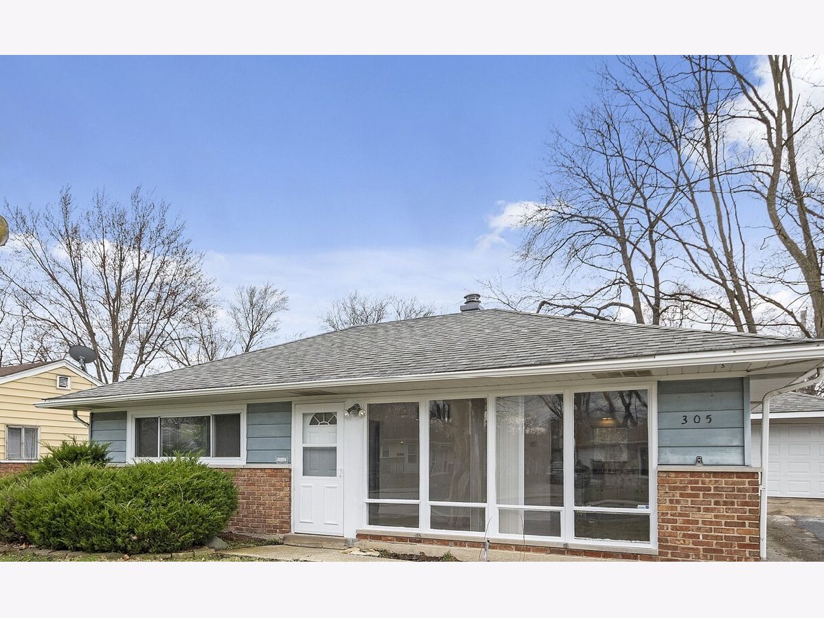  For Sale Park Forest Illinois, 305 Miami Street