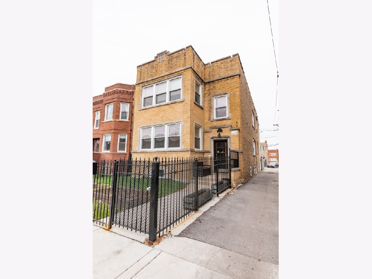  Rented Chicago Illinois, 4014 Nelson