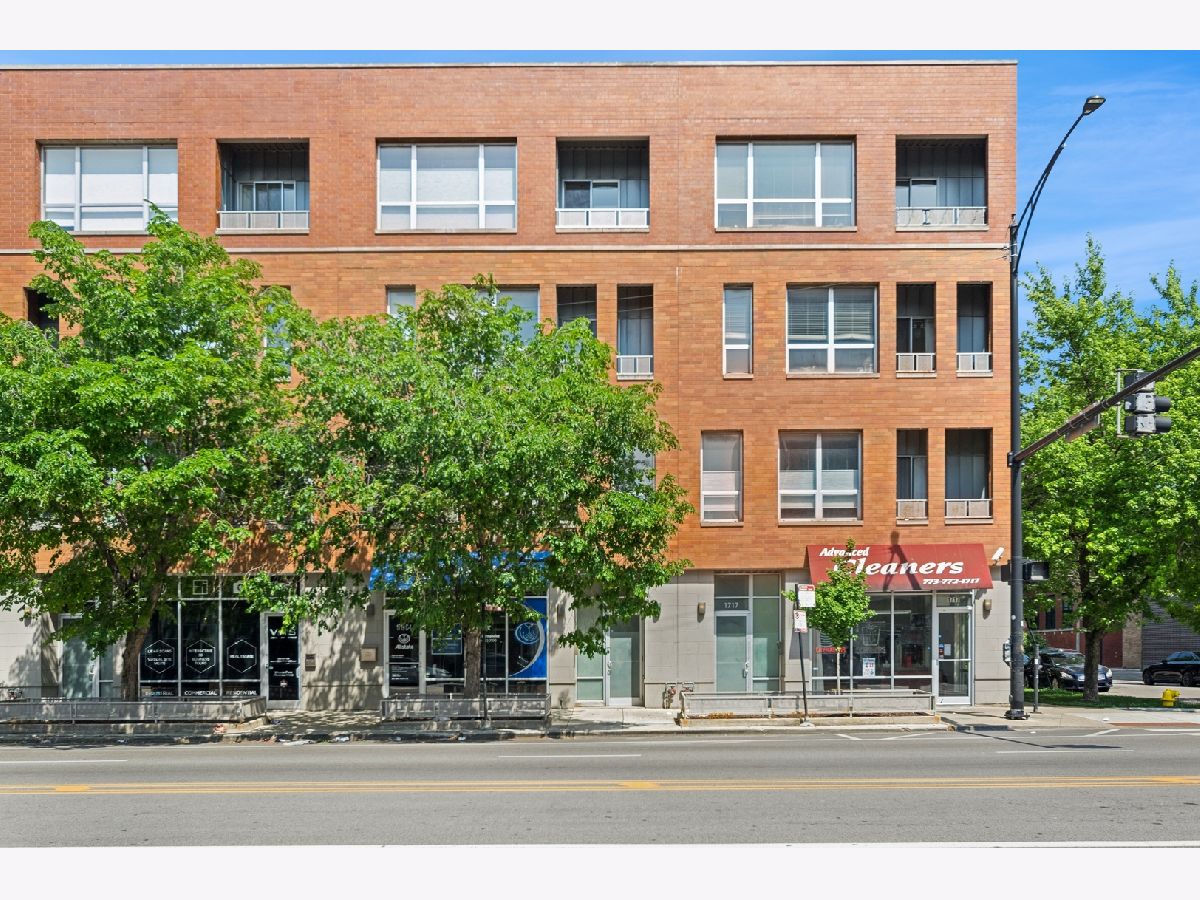  Rented Chicago Illinois, 1719 Western