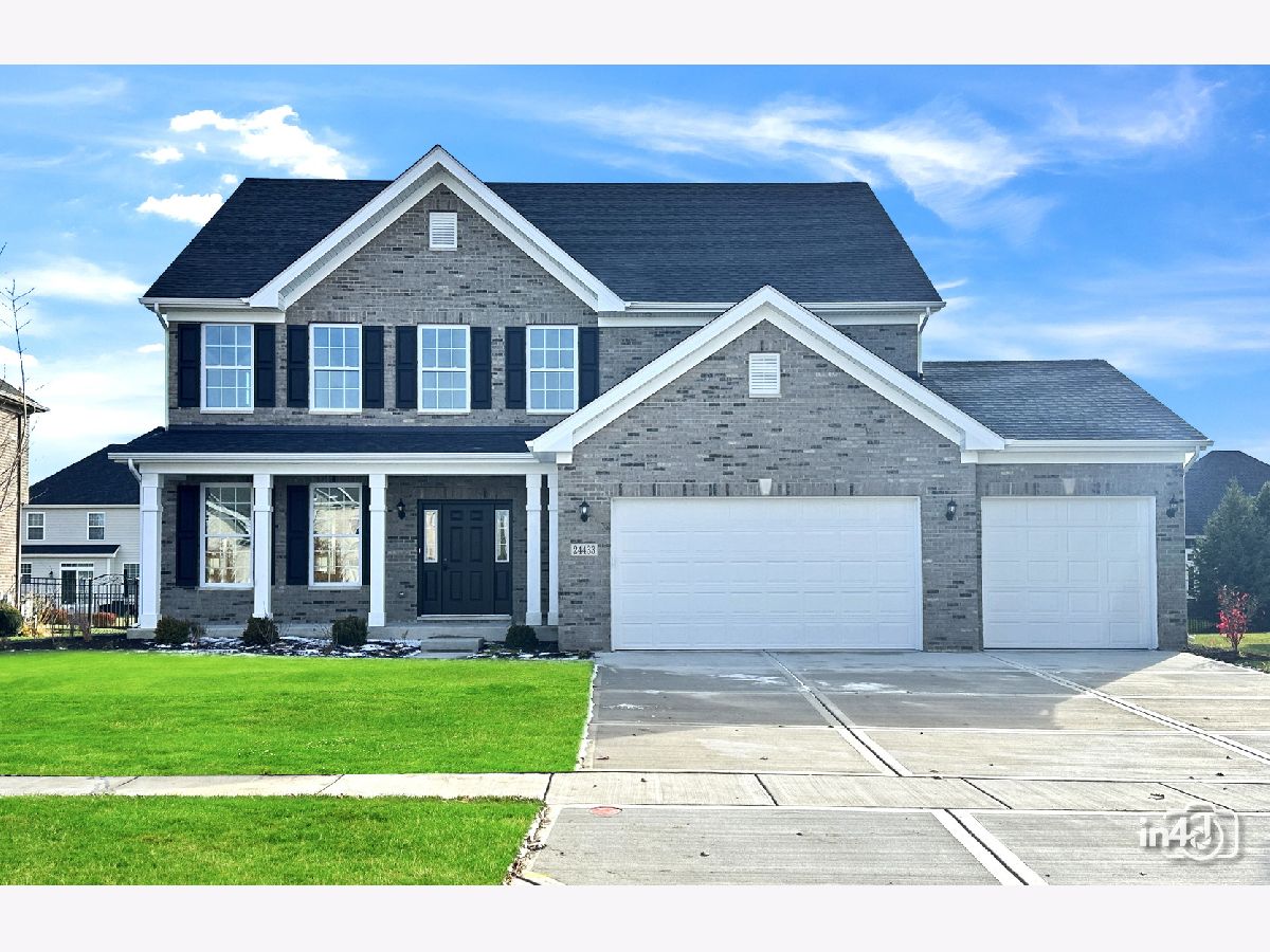  For Sale Shorewood Illinois, 24433 Bantry Lane