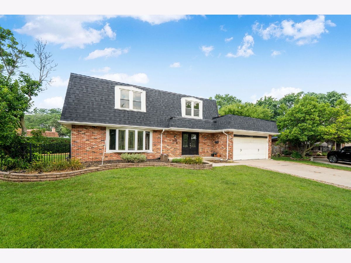  For Rent Darien Illinois, 1526 Carrol