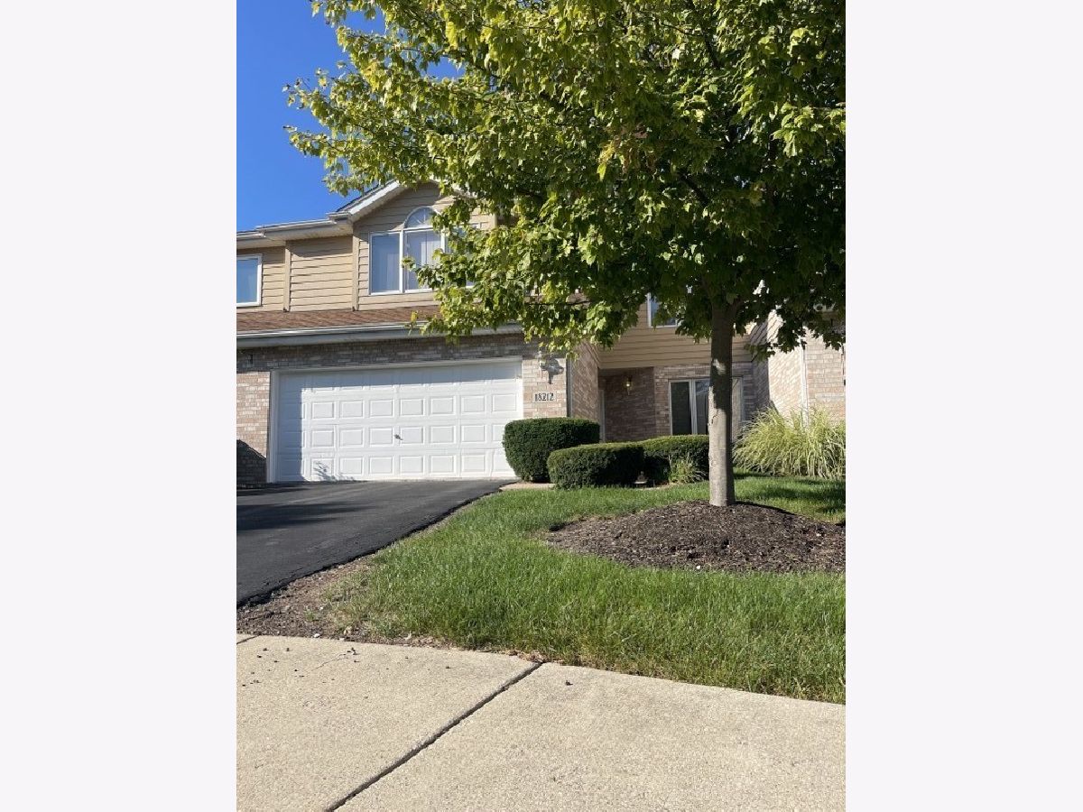 Townhomes For Sale Glen Swilly Tinley Park Illinois, 18212 Glen Swilly Circle