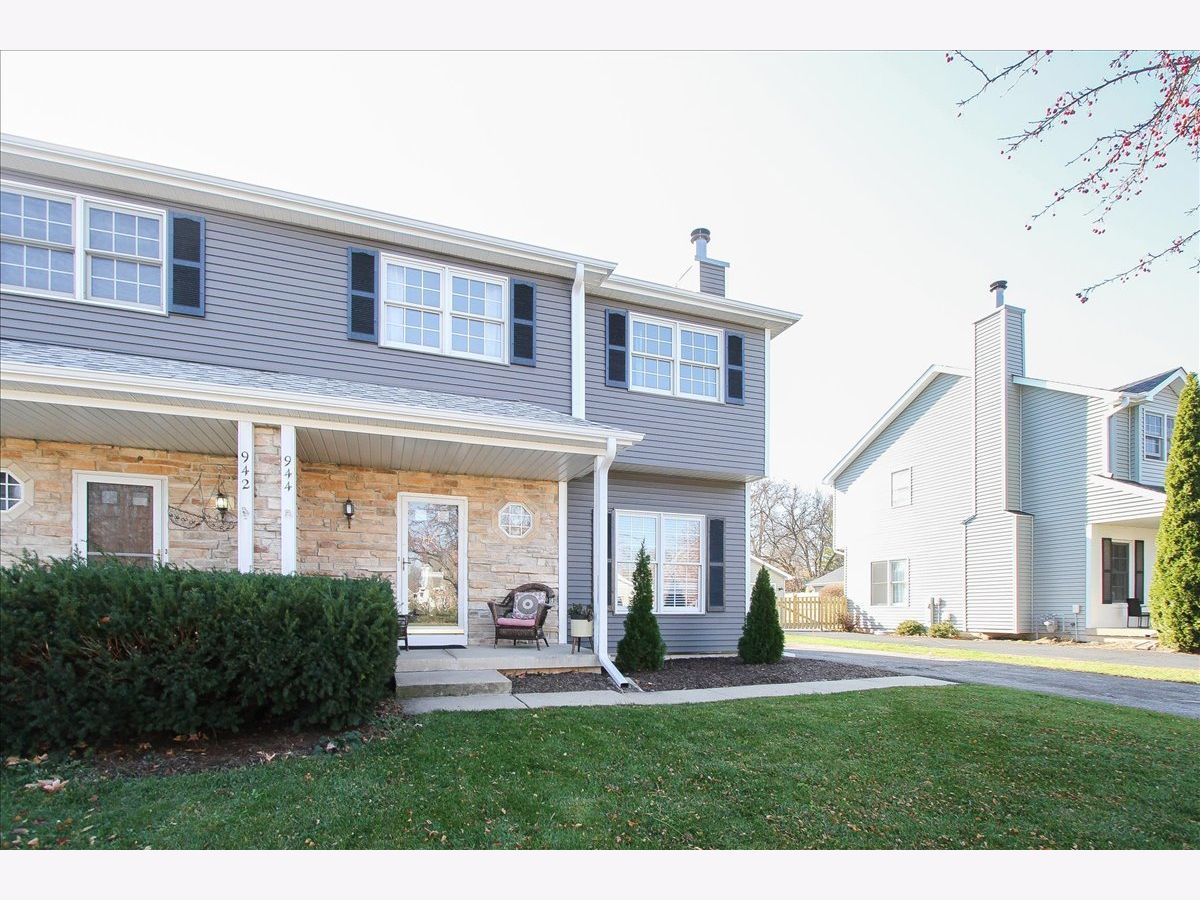  For Sale Batavia Illinois, 944 1st Street