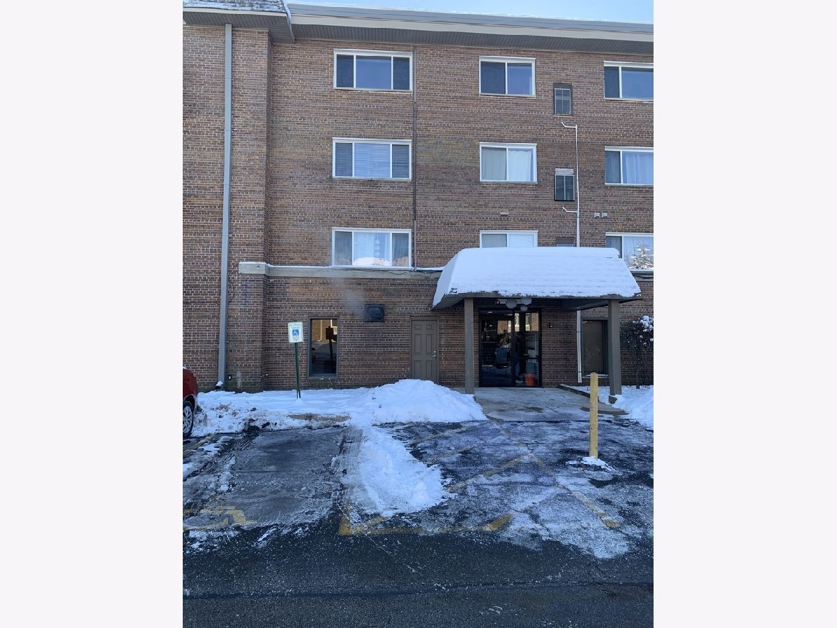  For Sale Lisle Illinois, 2301 Beau Monde Lane