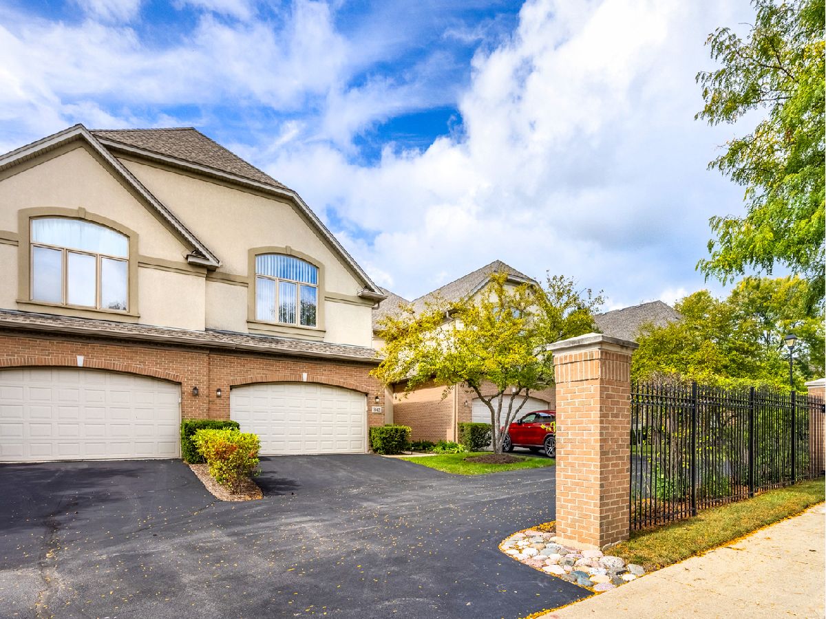  For Sale Palatine Illinois, 842 Maple Avenue