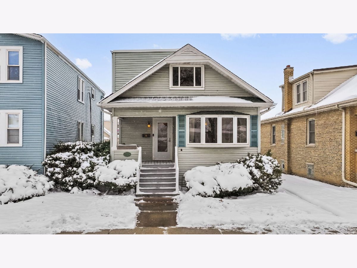 For Sale Chicago Illinois, 5724 Leland Avenue