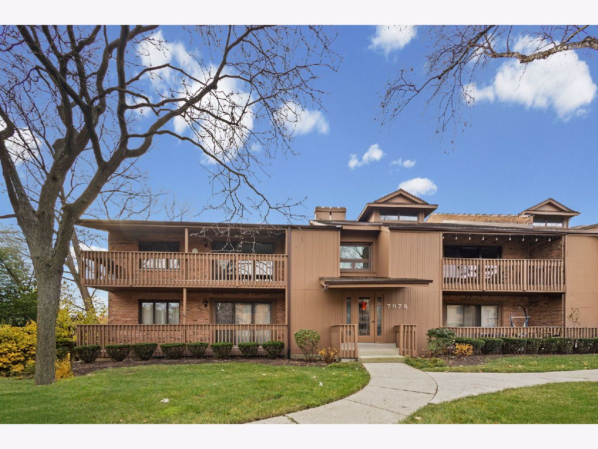  For Sale Burr Ridge Illinois, 7978 Garfield Avenue