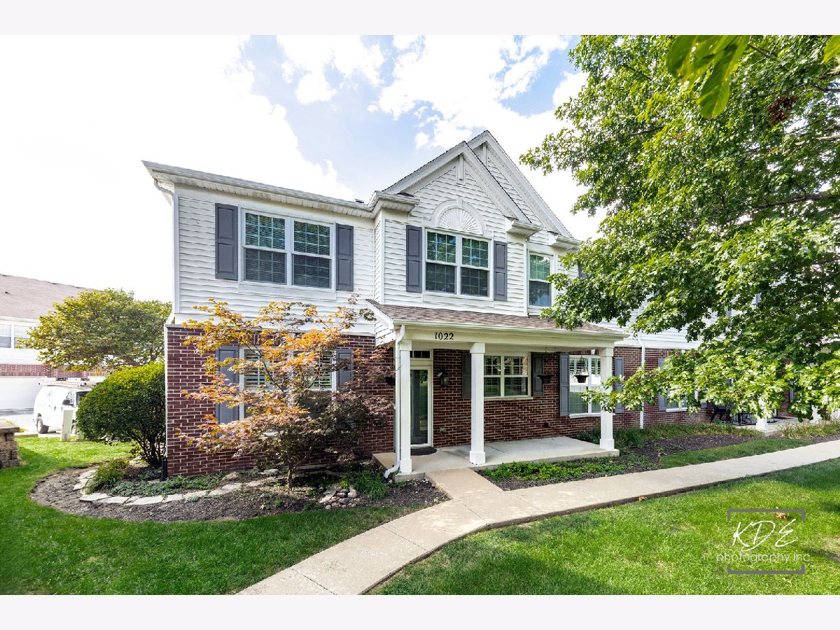  For Sale Naperville Illinois, 1022 Neudearborn Lane