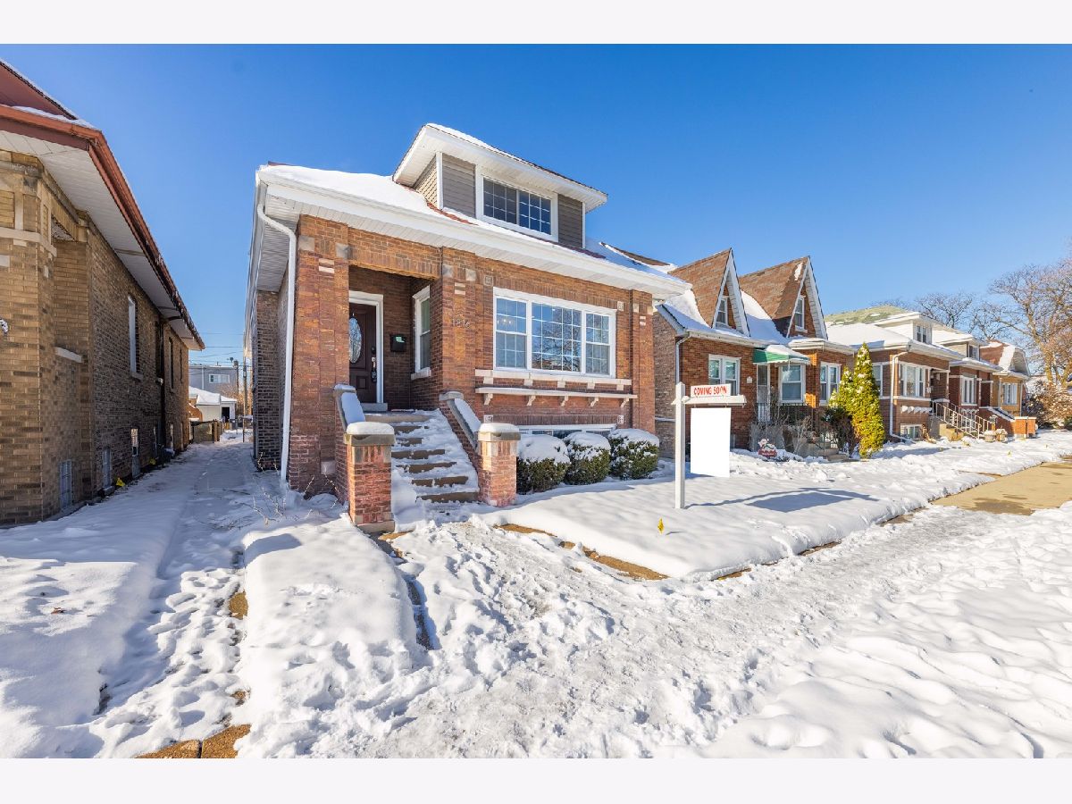  For Sale Berwyn Illinois, 1816 Clinton Avenue