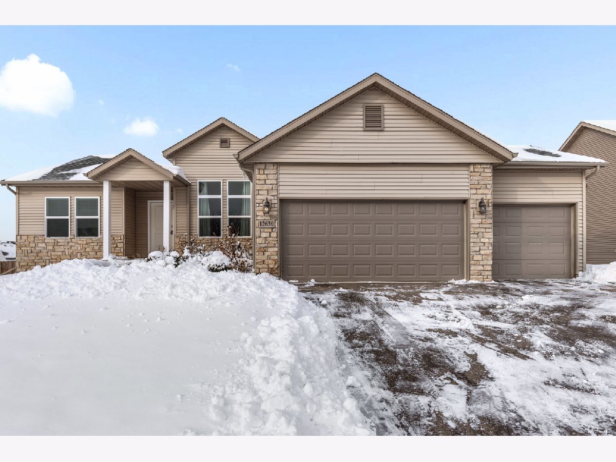  For Sale Loves Park Illinois, 12630 Scarsdale Lane