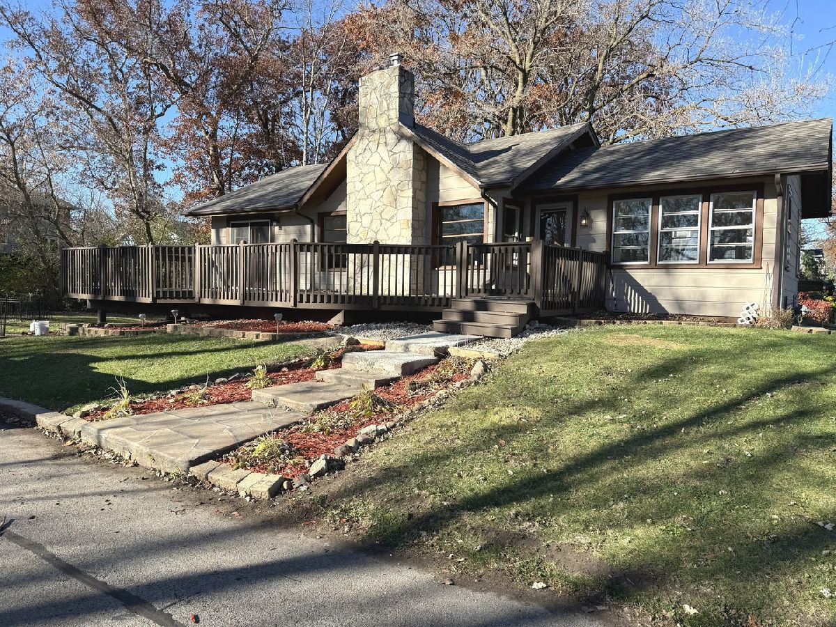  For Sale Woodstock Illinois, 554 Fremont Street
