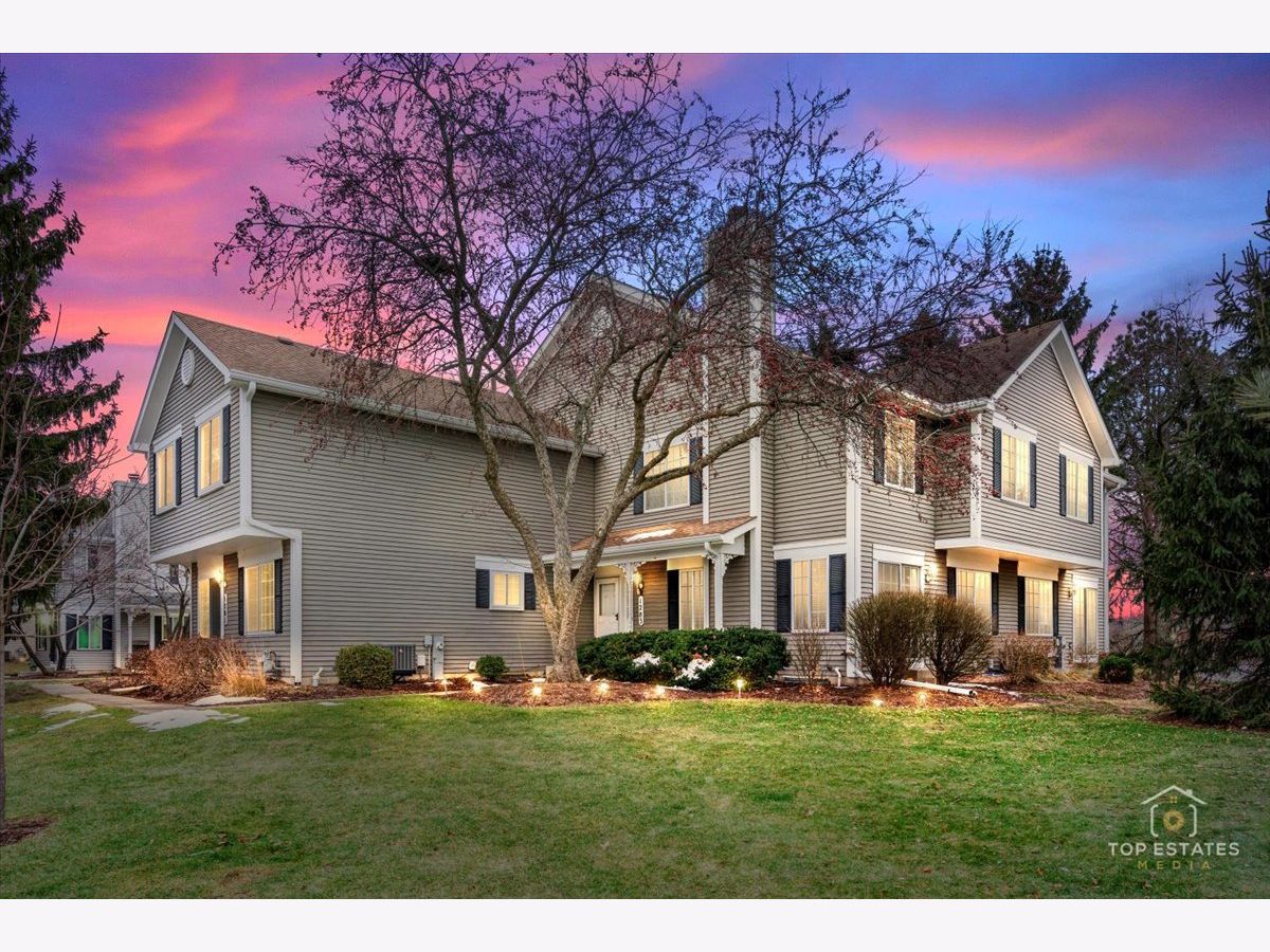  For Sale South Elgin Illinois, 1283 Sandhurst Lane