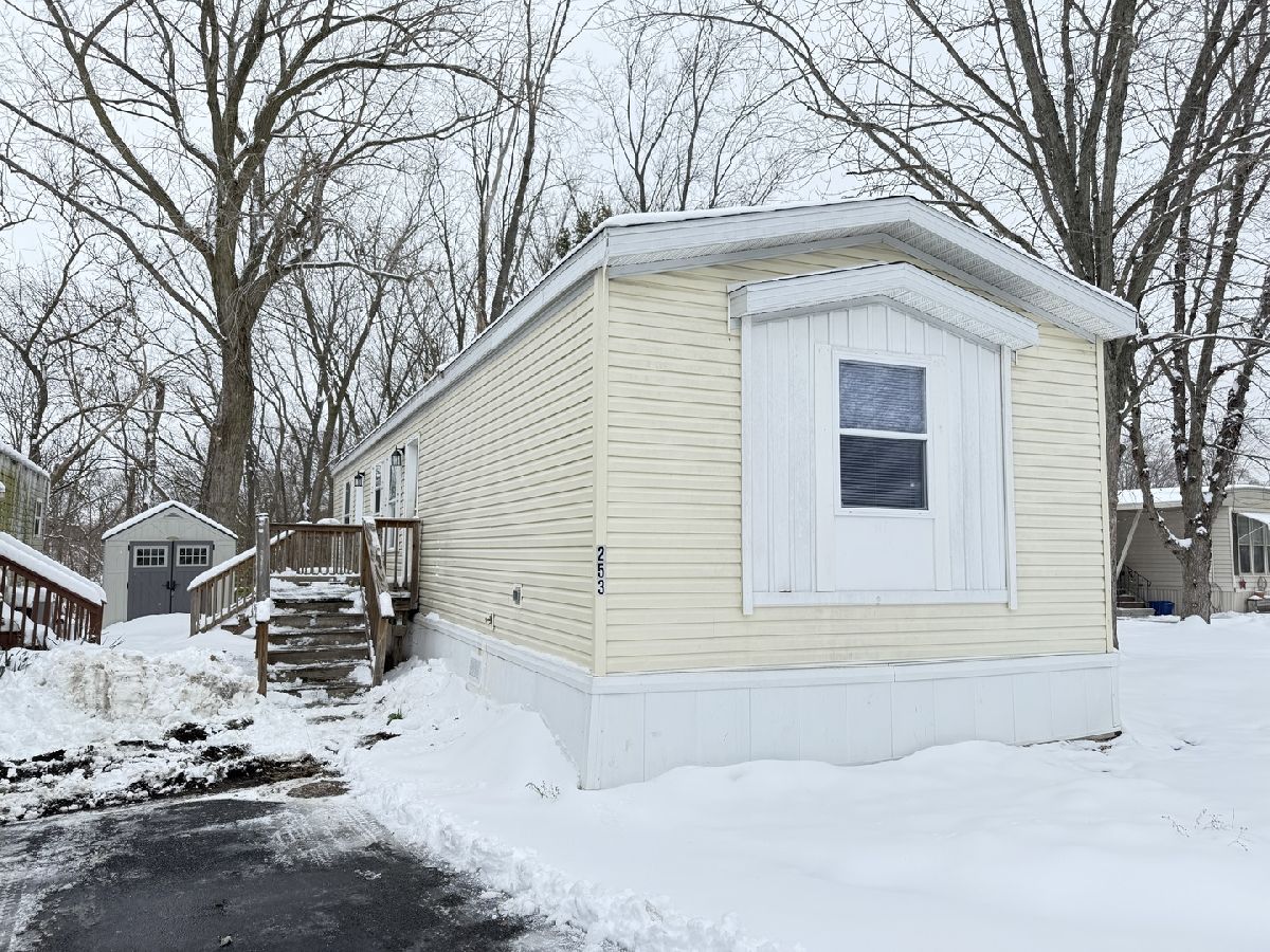  For Sale Crete Illinois, 1712 Dixie Highway