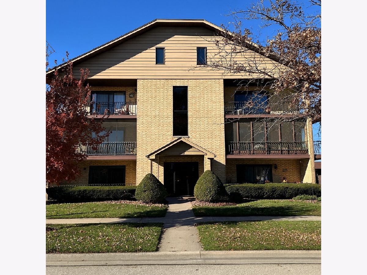  For Sale Tinley Park Illinois, 16806 82nd Avenue