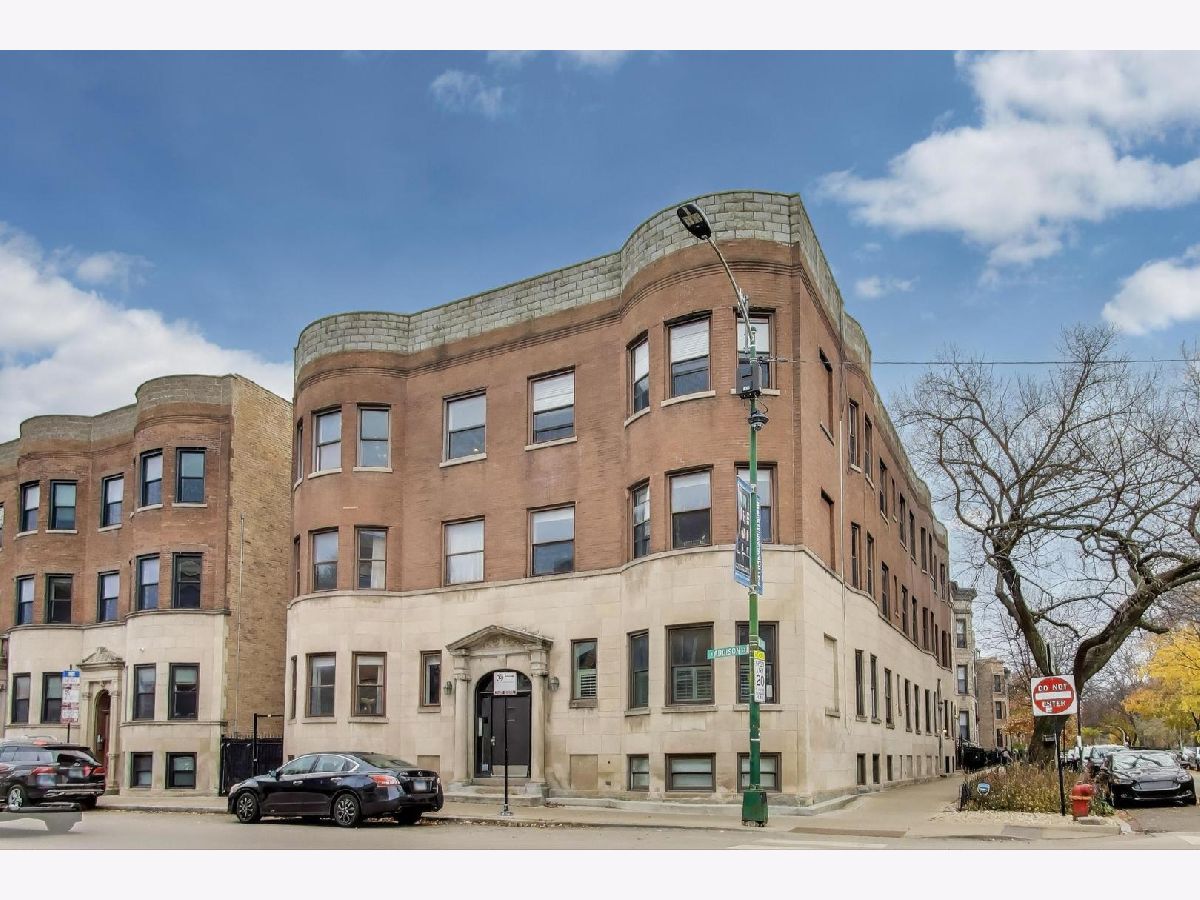  For Sale Chicago Illinois, 921 Addison Street