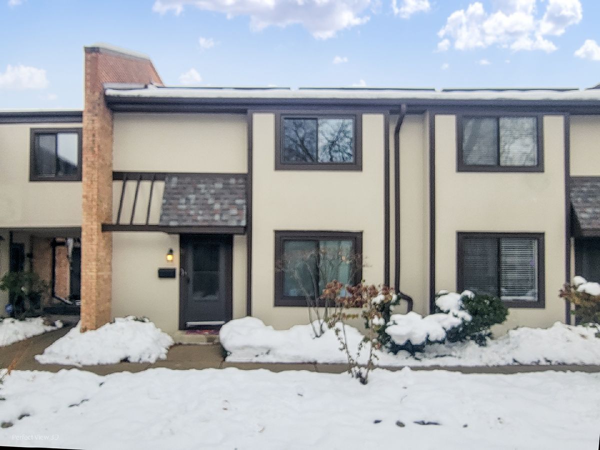  Rented Glenview Illinois, 1750 Henley