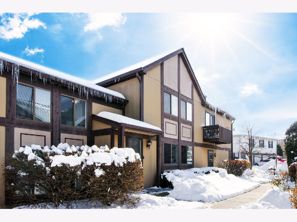  For Sale Palatine Illinois, 1342 Inverrary Lane