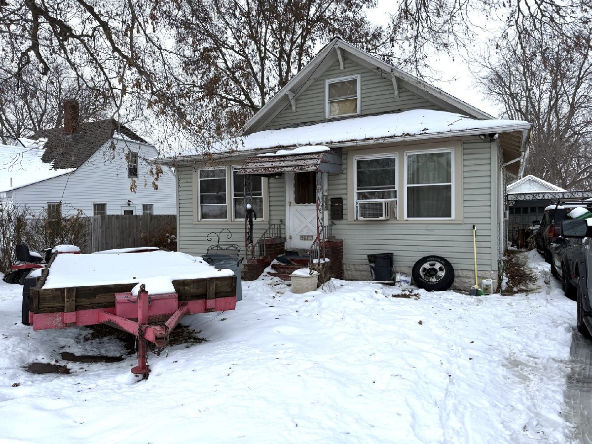  For Sale Dixon Illinois, 1611 3rd Street