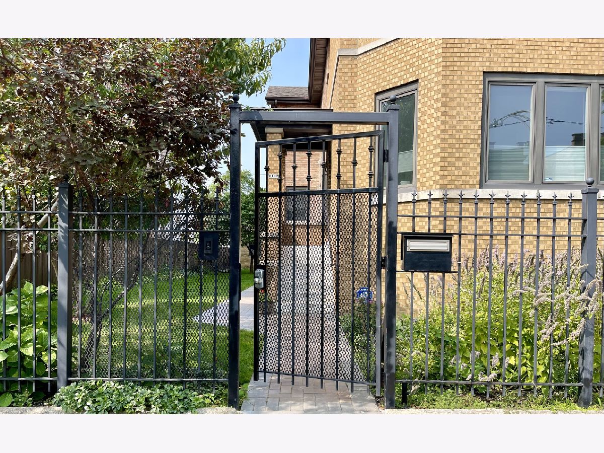  For Rent Chicago Illinois, 2112 Sawyer