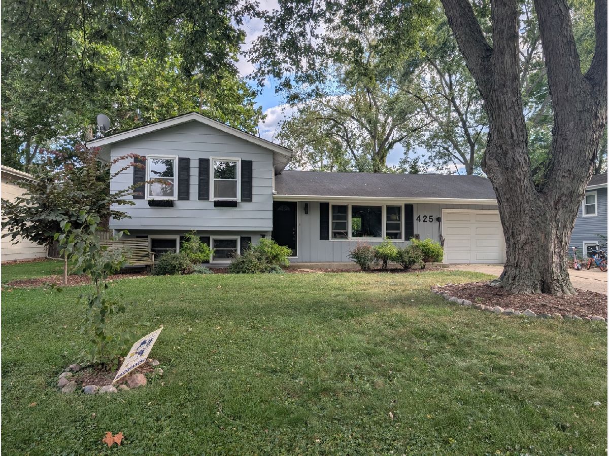  For Sale Glen Ellyn Illinois, 22W425 Arbor Lane
